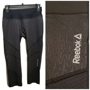 Reebok Printed Capri Leggings Small